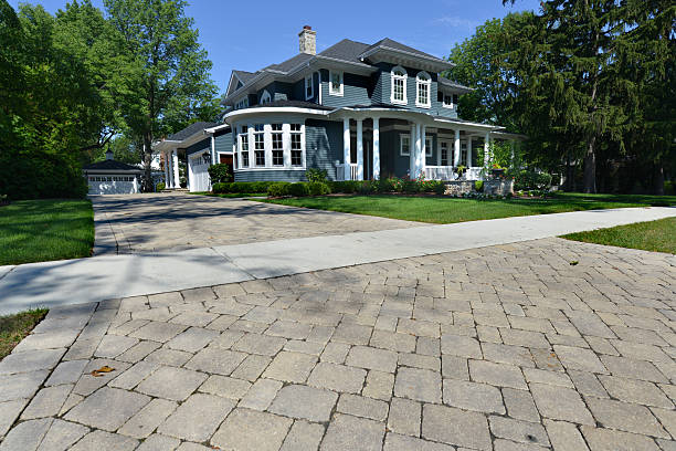 Best Local Driveway Pavers  in Metuchen, NJ